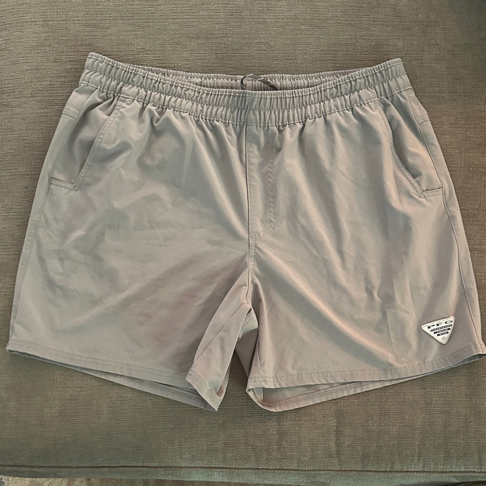 Columbia PFG Men’s Shorts (XL)